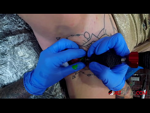 ❤️ Extremely tattooed hottie Sully Savage has a tattoo on her clitoris ❤ Anal video at en-gb.eviewporn.ru